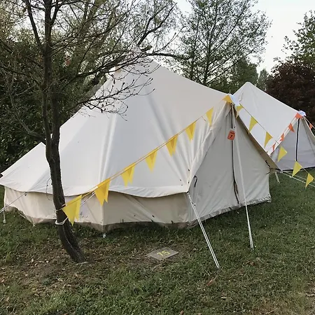 Acampamento Do Centenario Campeggio